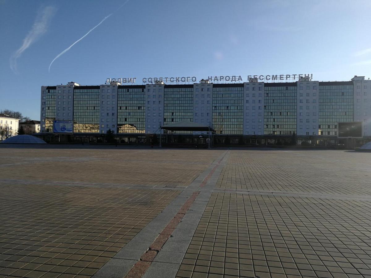 Dilera Apartments On Moskovsky Prospekt 8 Витебск Экстерьер фото